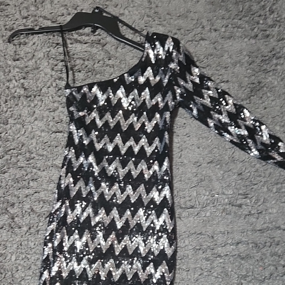 One-Shoulder Black and Silver Sequin Dress
